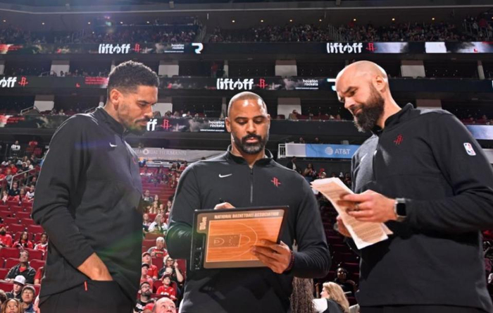 火箭队对阵湖人队或成季后赛最佳机会