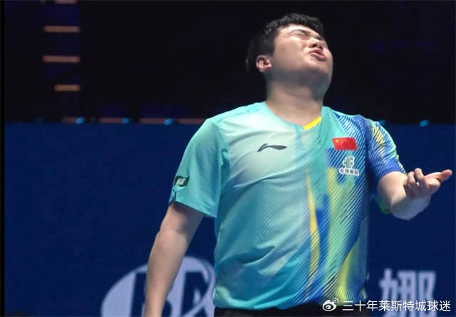 王楚钦险胜晋级8强 国乒男队陷青黄不接危机